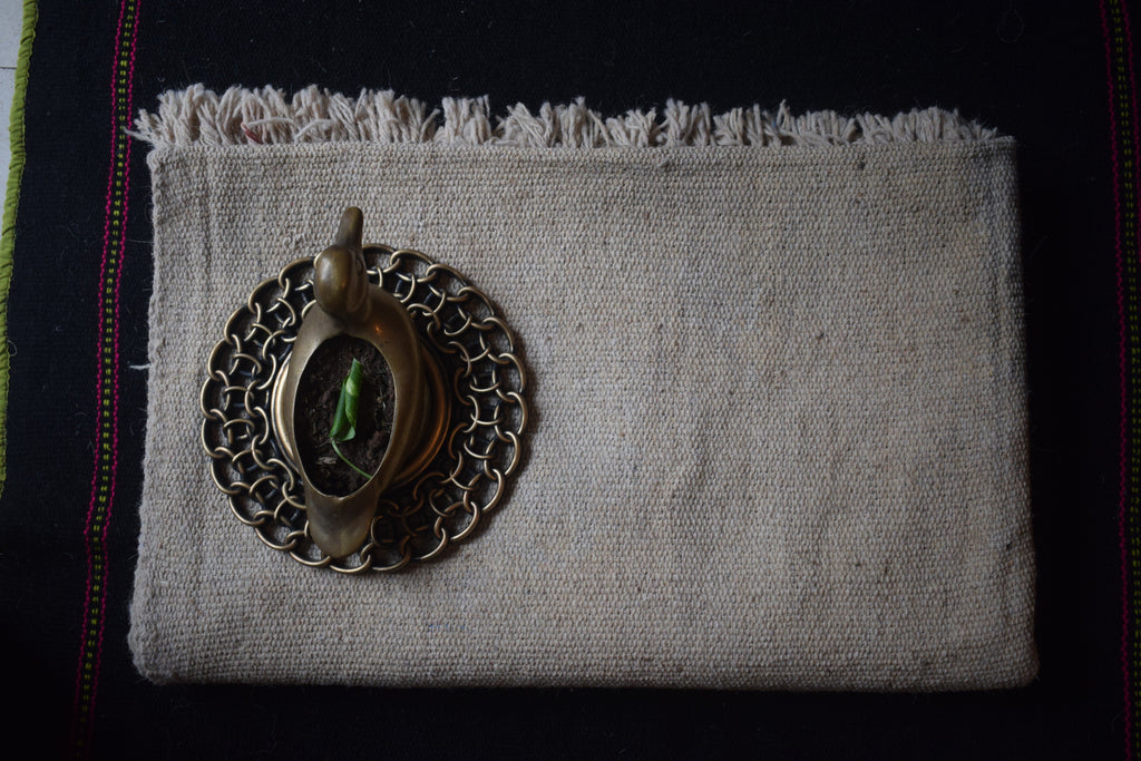 Traditional Pure Woolen Ghongadi - White - Ghongadi.com