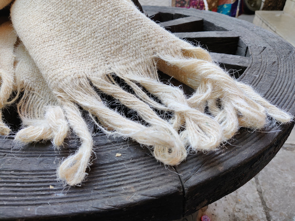 Jawal/Virgin Wool White Ghongadi