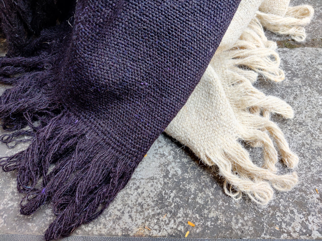 Jawal/Virgin Wool White Ghongadi