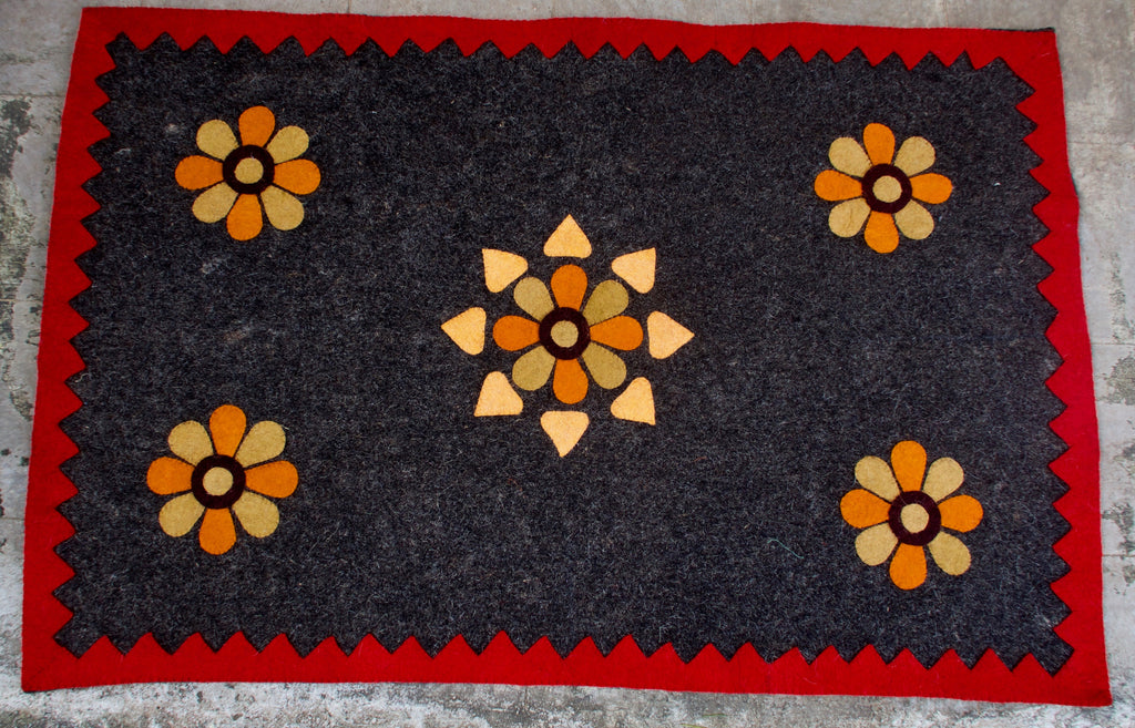 Namda Jen - Ghongadi.com